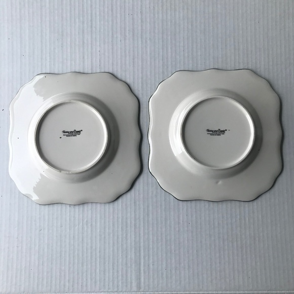 Set Of 2 Harry And David Scalloped Square Dessert/Salad Plates 8” - Picture 4 of 6